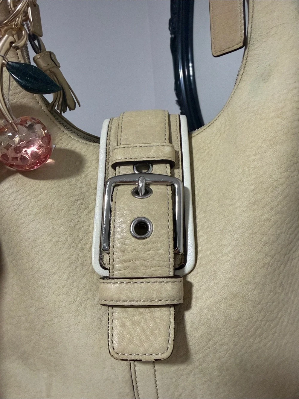 Coach Y2k 5054 Beige Leather Hobo Bag 🎀🎀🎀
